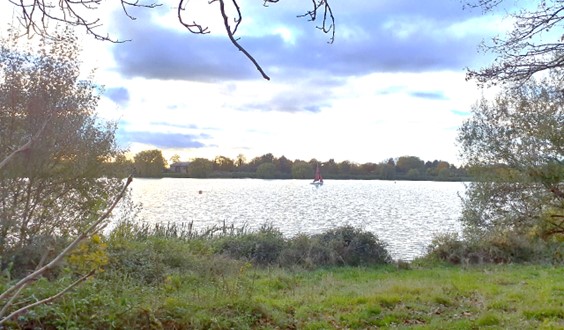 One of the lakes between Dorchester and Berinsfield provides recreational value as a watersports centre