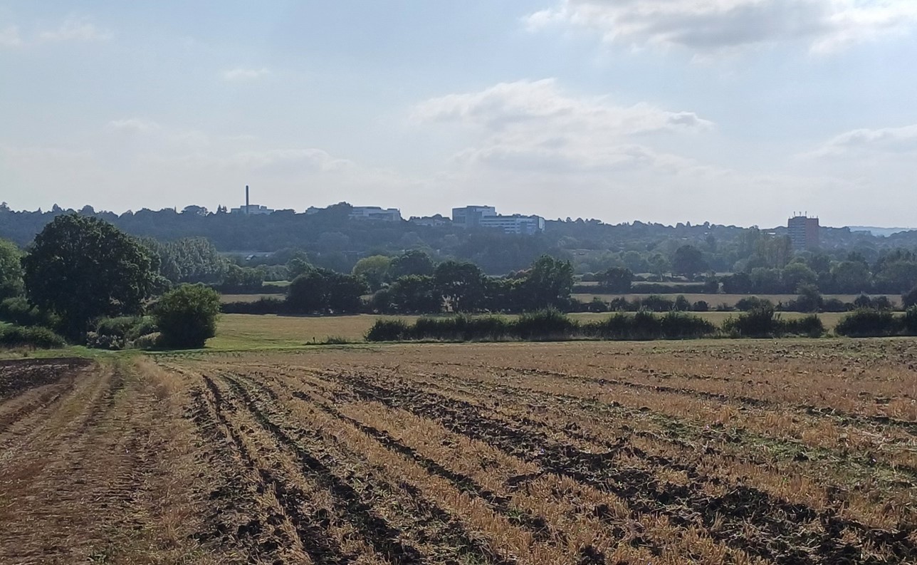 View towards Oxford from higher ground near Elsfield