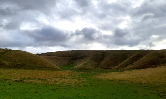 Views to the chalk escarpment which rises to the south (looking towards Woolstone Wells)