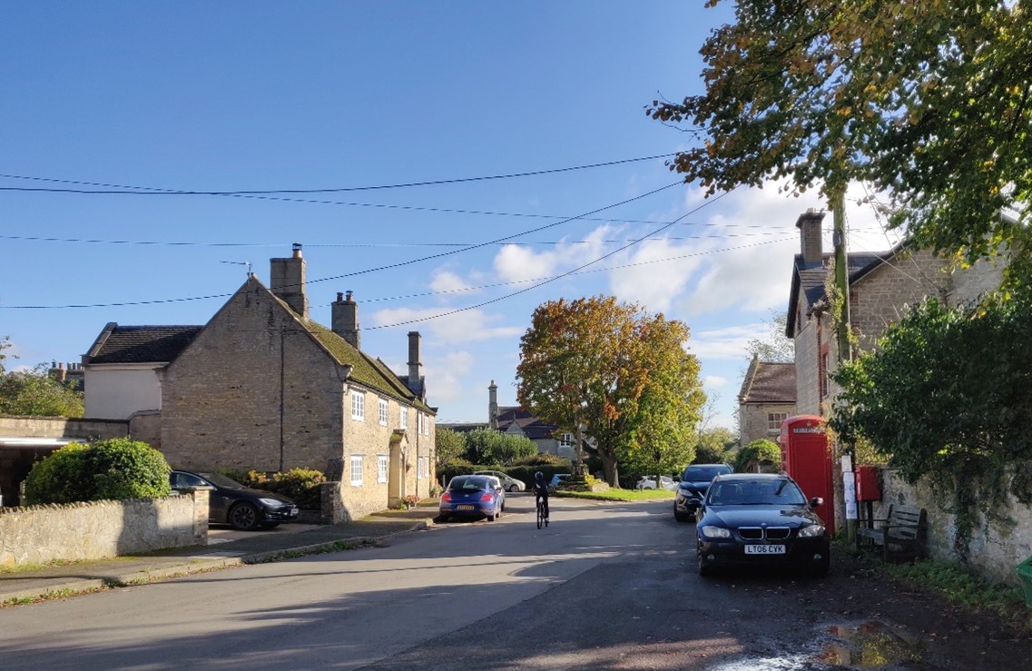 The historic village centre of Bourton (Conservation Area)